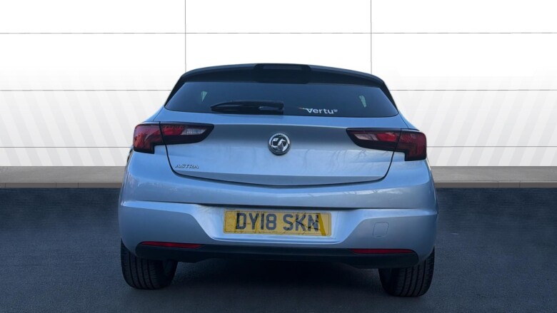 Vauxhall Astra 1.4i 16V Design 5dr Petrol Hatchback